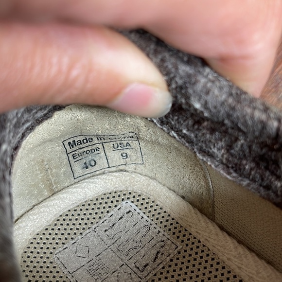 Palladium brand slip-on’s brown/black sz. 9 - Picture 10 of 11